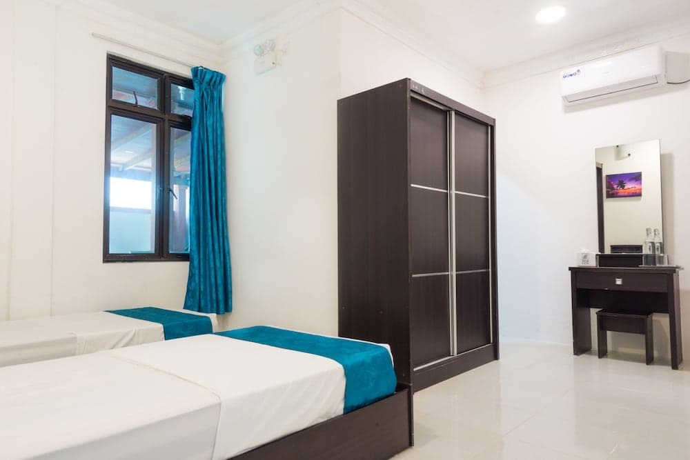 Palm Gate Maldives - View 8