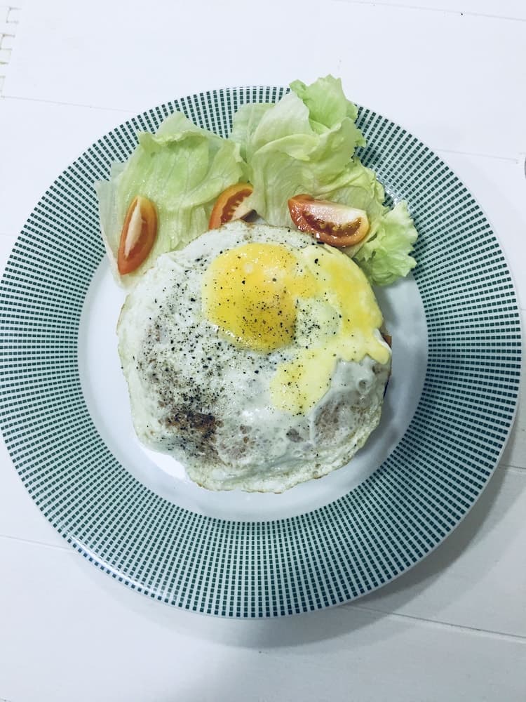 Equator HomeStay - View 54