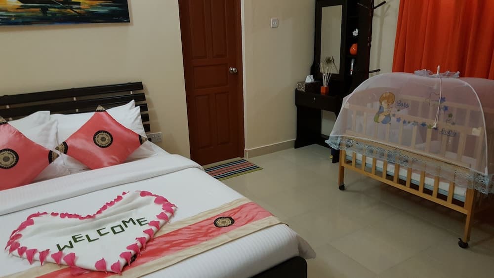 Equa Reef Maldives - View 10