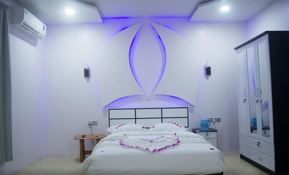 Hulhudheli Inn - View 8