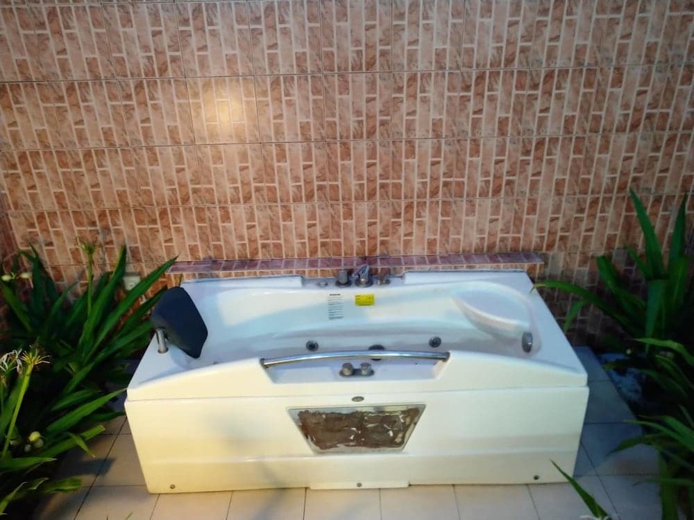 Midsummer Thulusdhoo - View 19