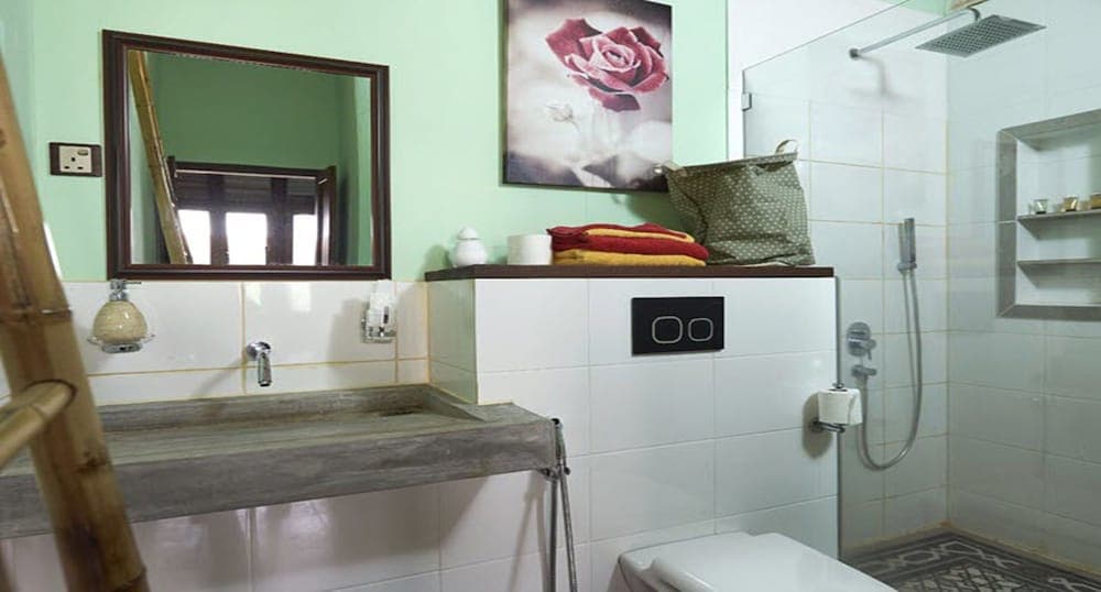 Six In One - View 46