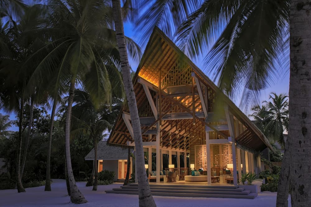 Emerald Faarufushi Resort & Spa - View 7
