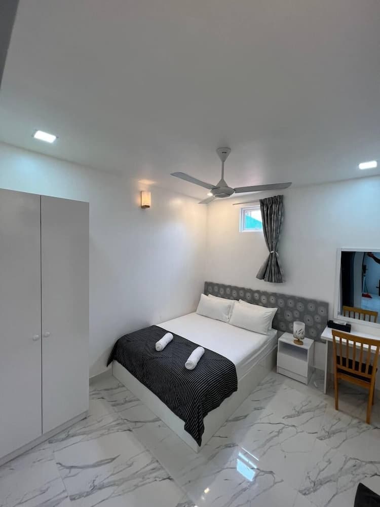 Empyrean Stay - View 30