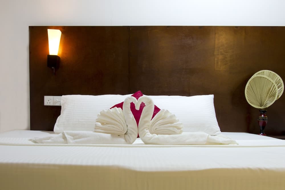 Lagoon View Maldives - View 19