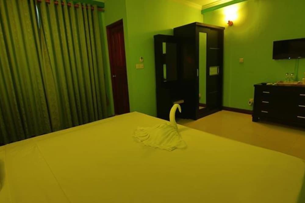 Grace Beach Inn - View 6