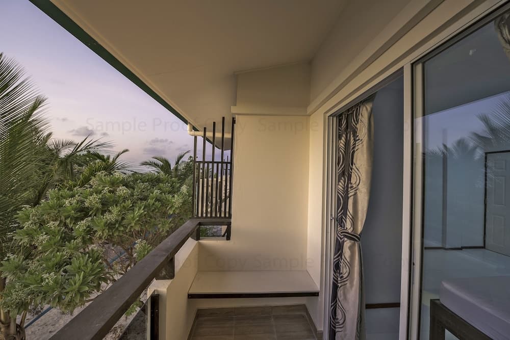 Crown Beach Hotel Maldives - View 27