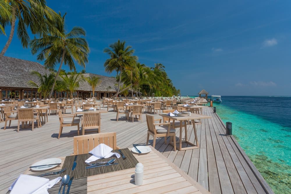 Vilamendhoo Island Resort & Spa - View 28