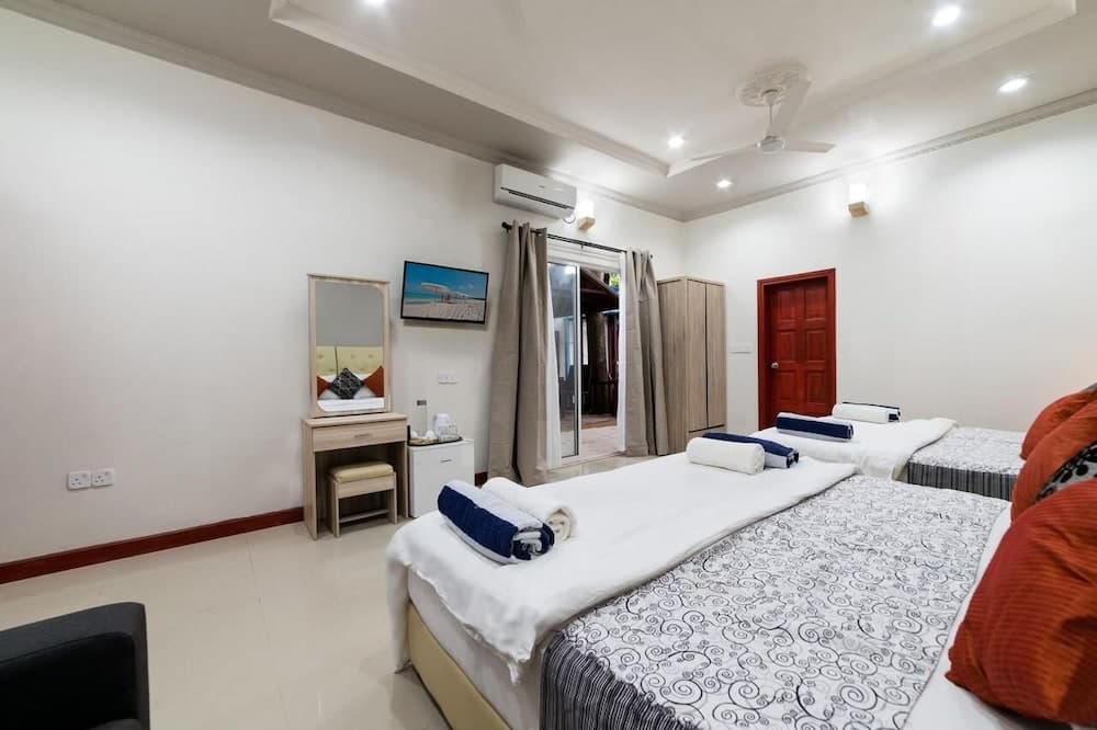 LA CASA VILLA - View 5