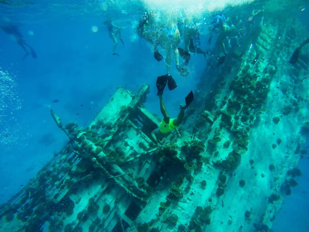 Adroit Beach Inn - View 152