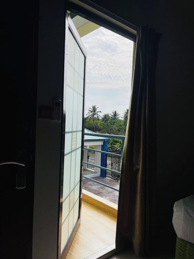 LongBeach Laamu - View 10