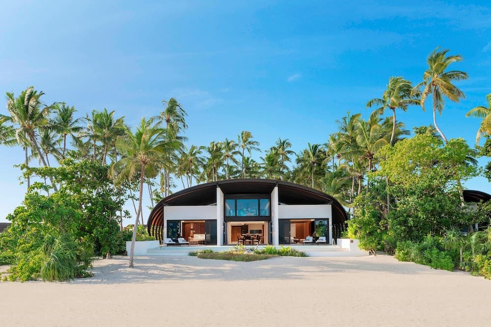 The Westin Maldives Miriandhoo Resort - View 6