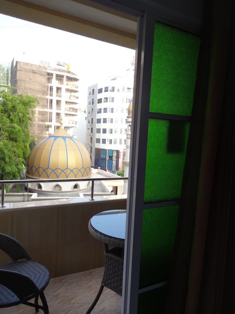 Six In One - View 27