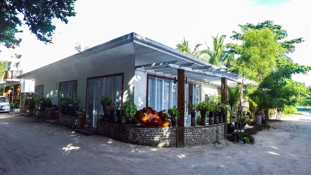 Dhigurah Retreat Beach - View 31