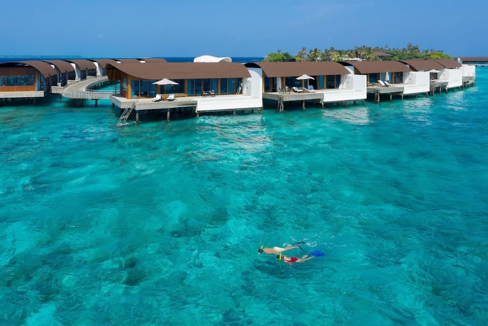 The Westin Maldives Miriandhoo Resort - View 11