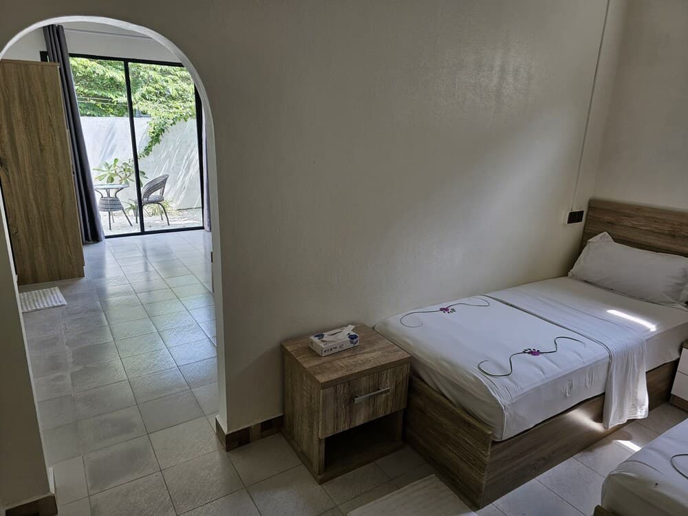 Island Luxury Fehendhoo - View 5
