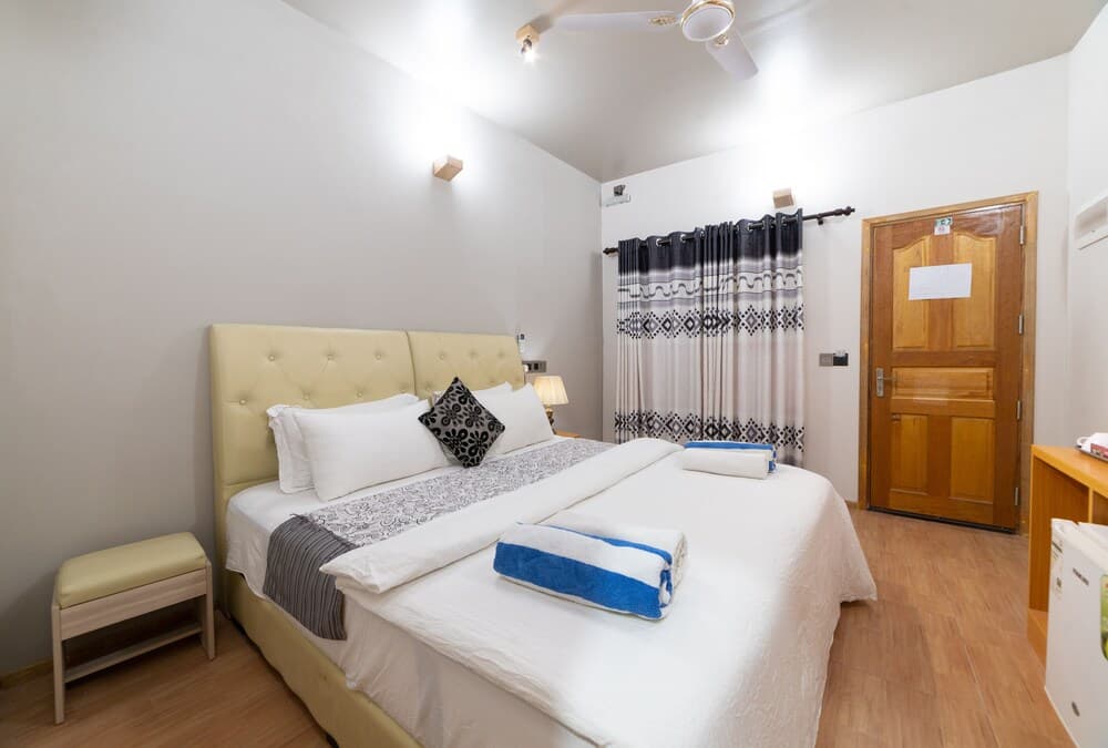 Ukulhas Beach Inn - View 29