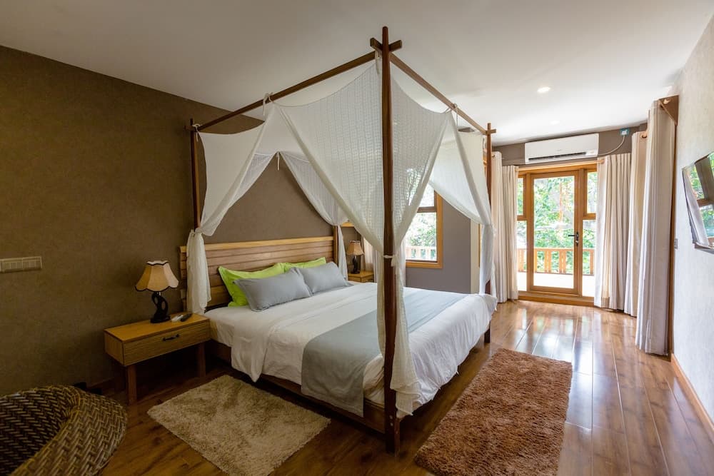 West Sands - View 52