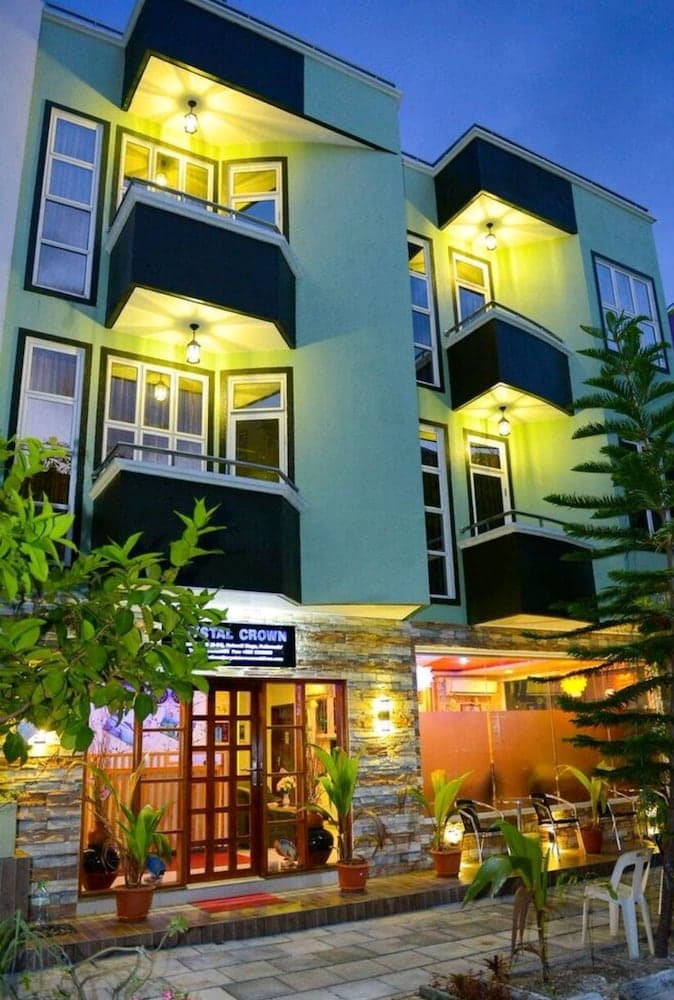 Crystal Crown - View 1