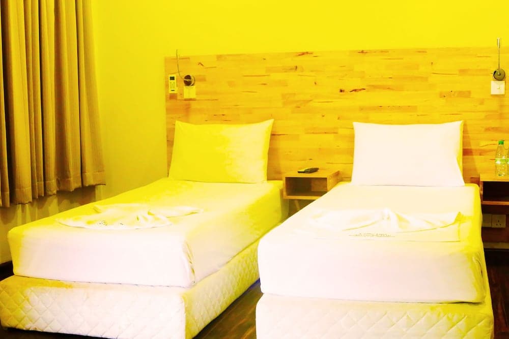 Maafushi Village - View 43