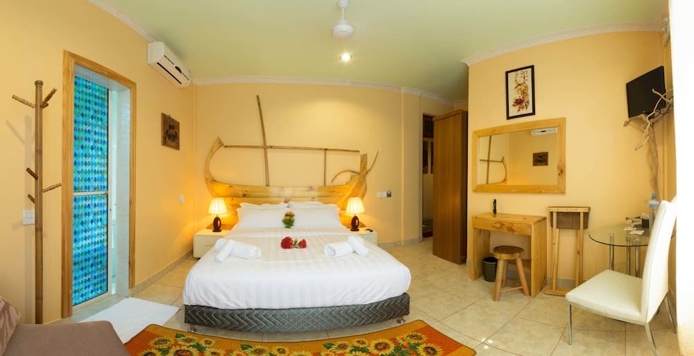 Hanifaru Stay - View 6