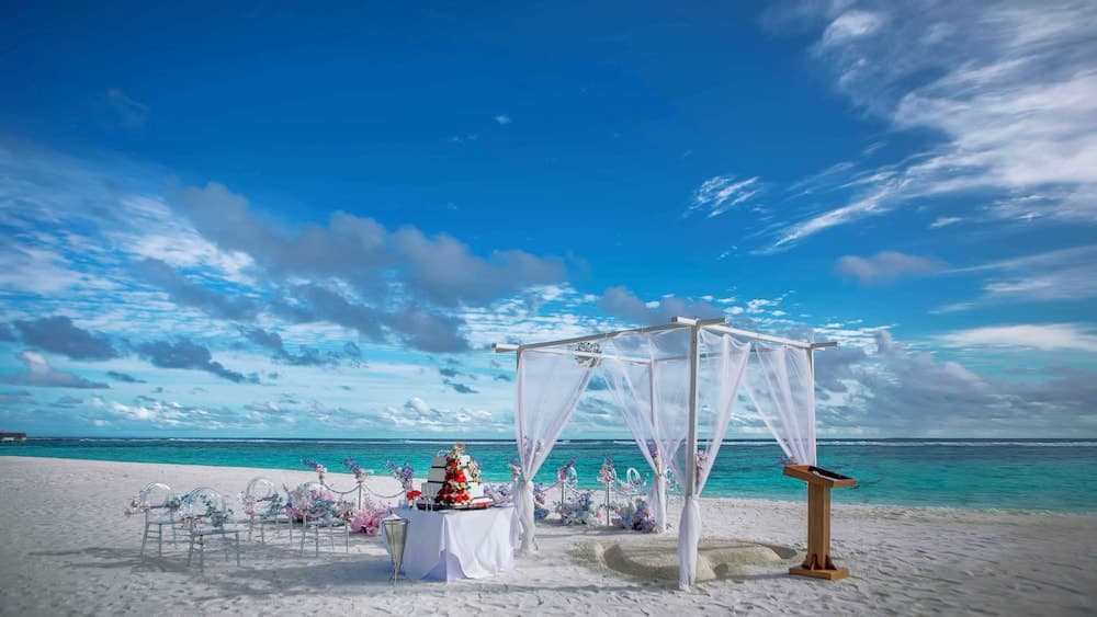 Radisson Blu Resort Maldives - View 208