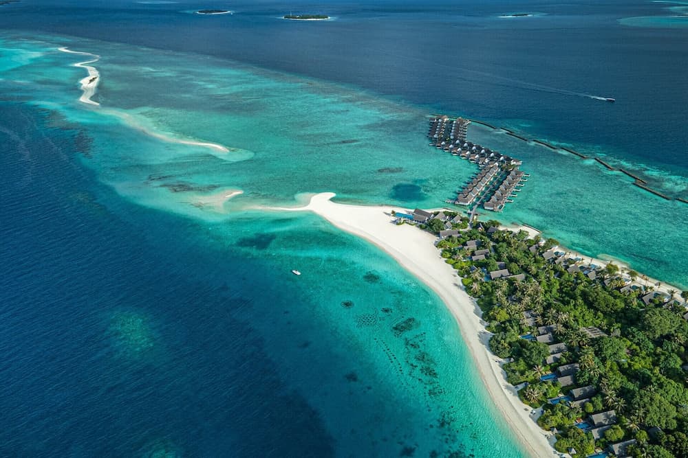 Four Seasons Maldives at Landaa Giraavaru - View 11
