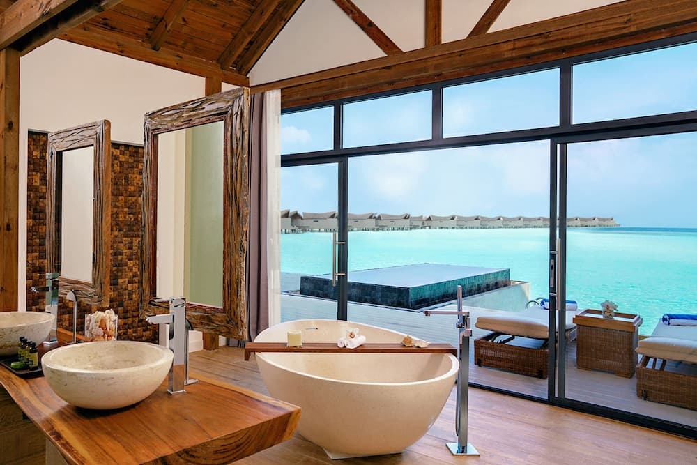 Kuredhivaru Resort & Spa Maldives - View 50