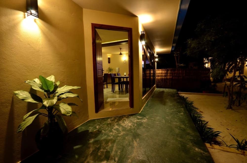 Island Vista Inn - View 14