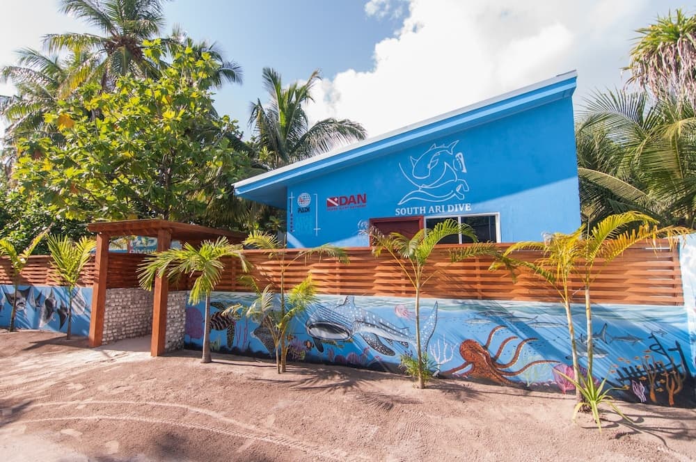 South Ari Dive Center - View 1