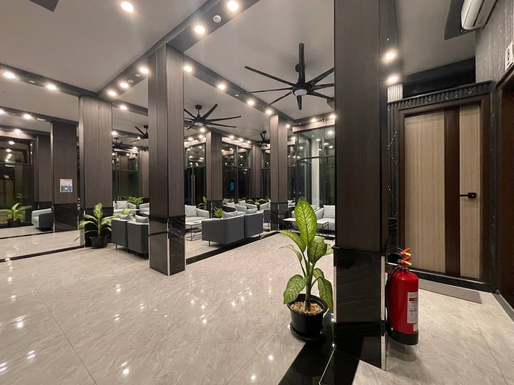 iCom Blue Sea View - View 7