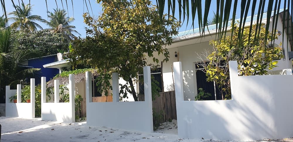 BB Island House Dhigurah - View 44