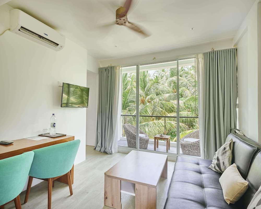 Bliss Dhigurah - View 136