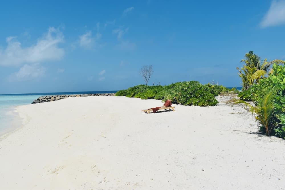 Rattehi Inn at Rakeedhoo - View 17