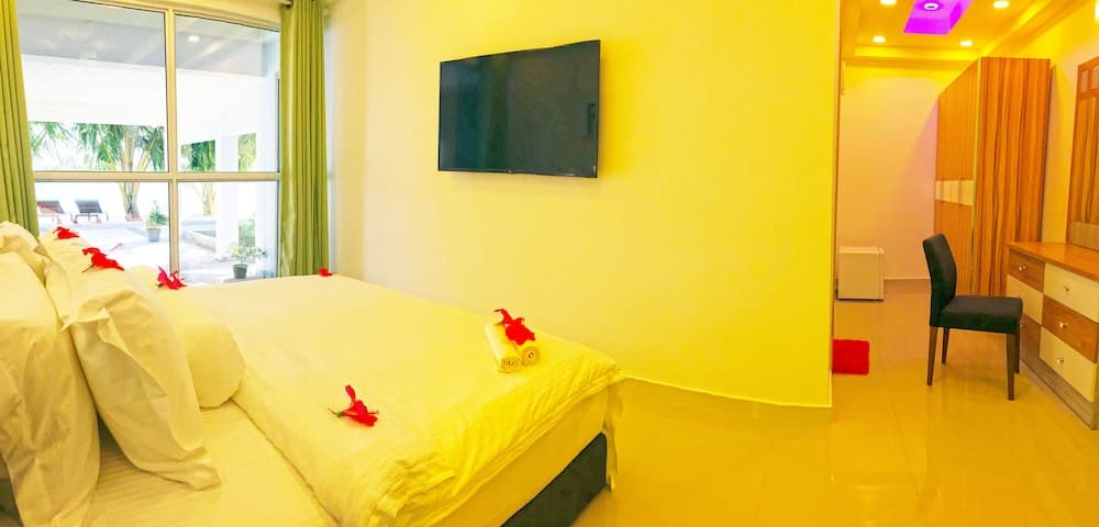 Sea Star Diving - View 6