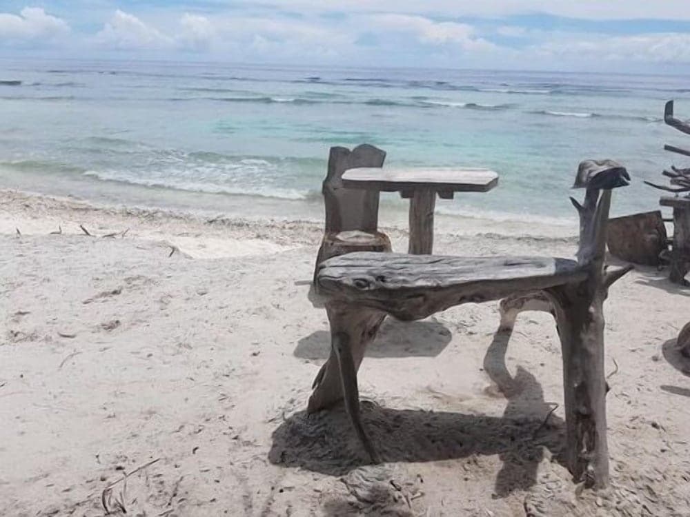 Equator HomeStay - View 90