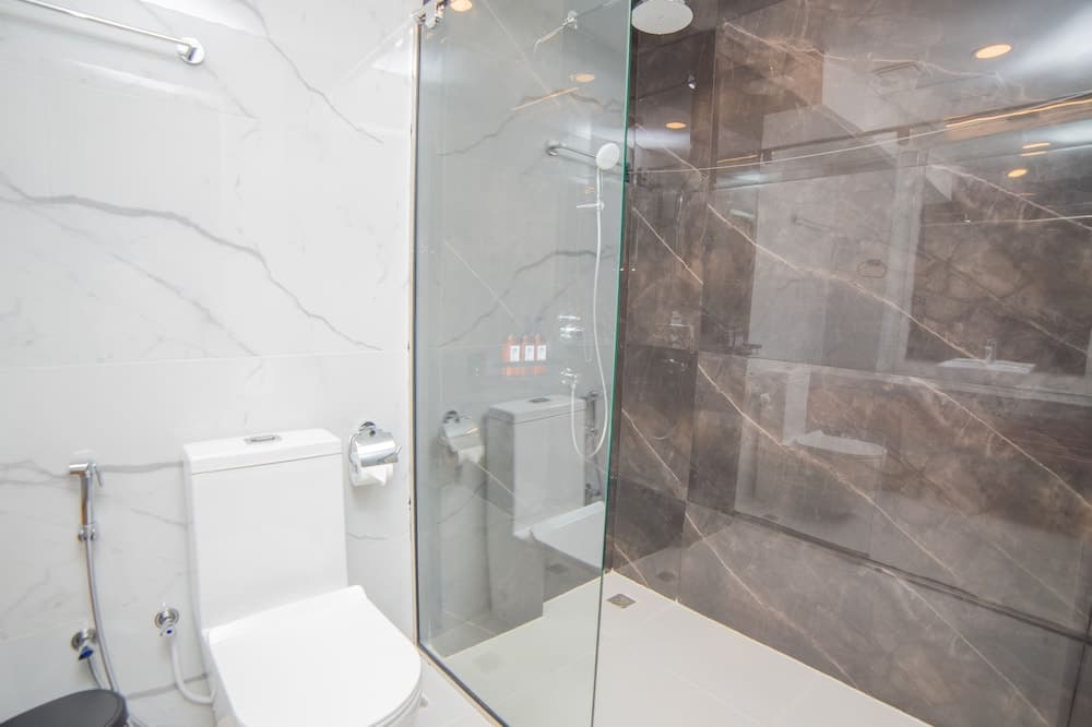 Whaleshark Beach - View 4