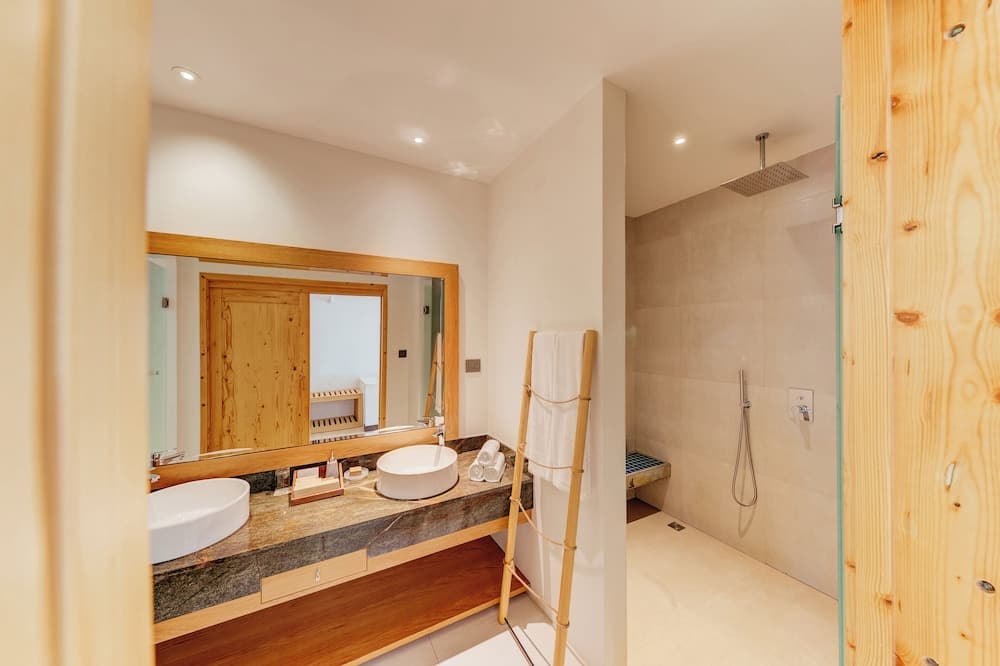 Cinnamon Dhonveli Maldives - View 7