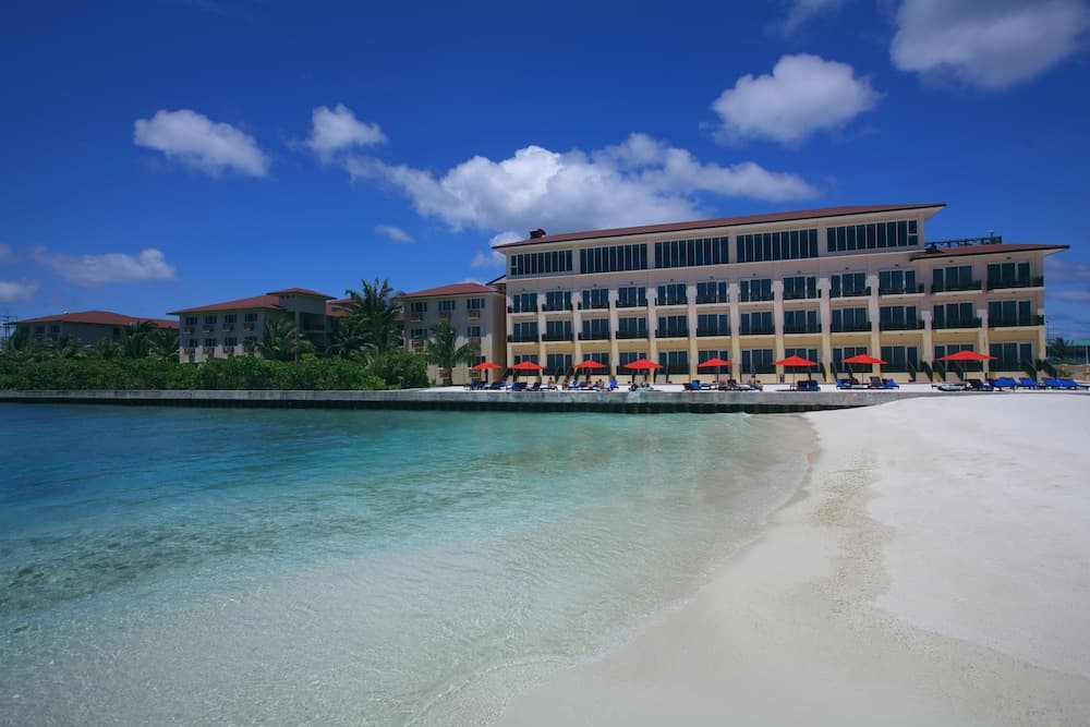 Hulhule Island Hotel - View 35