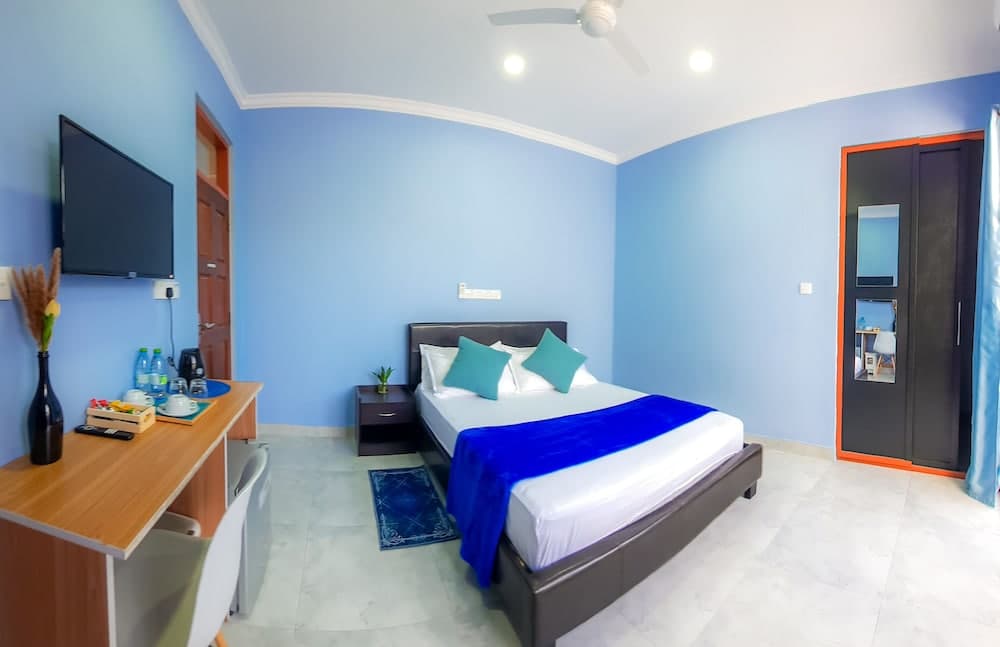 Hide Inn Blue - View 55