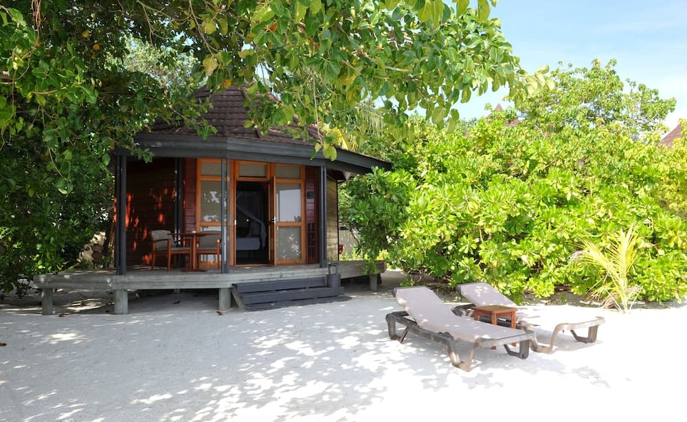 Komandoo Maldives Island Resort - View 6