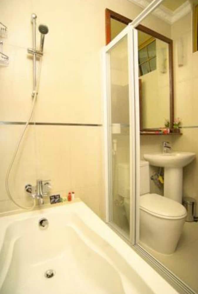 Loona Hotel - View 16