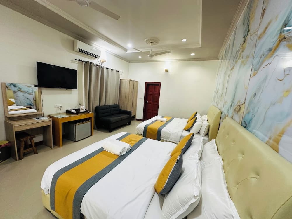 LA CASA VILLA - View 18