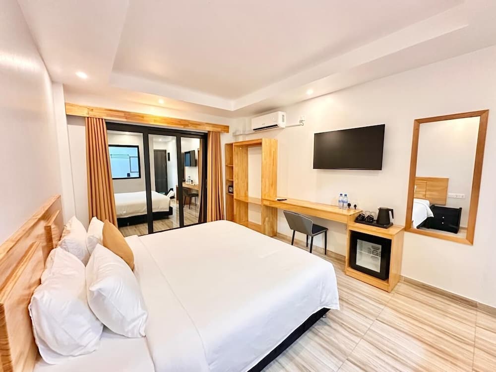 AIMI Beach, Gulhi Island, Maldives - View 25