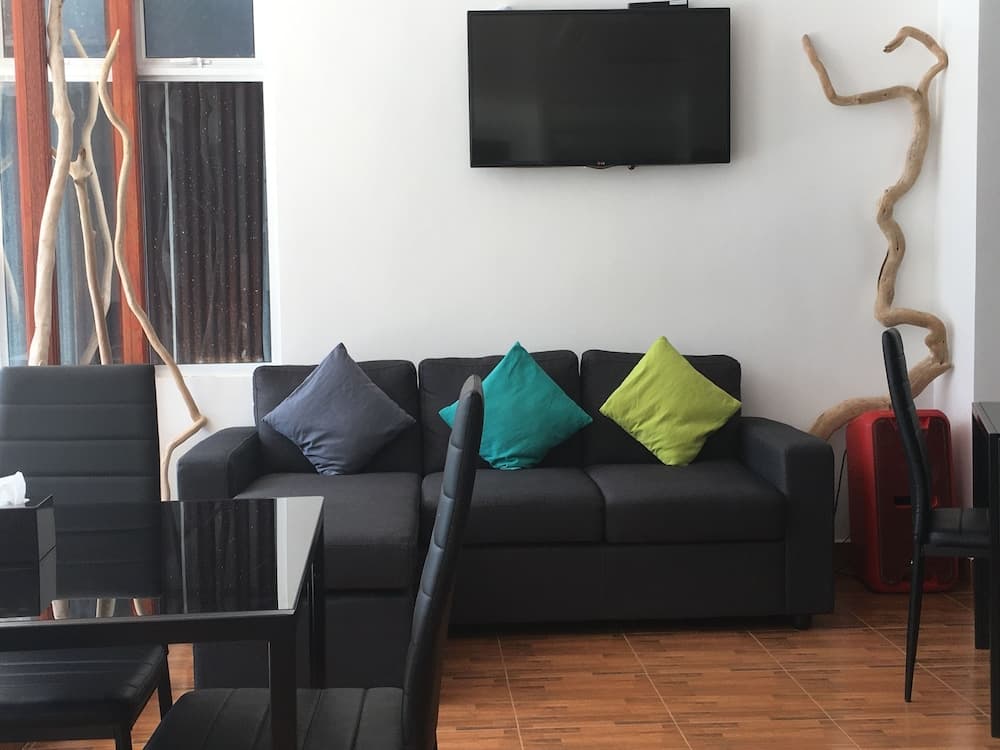 House Clover Hana - View 3