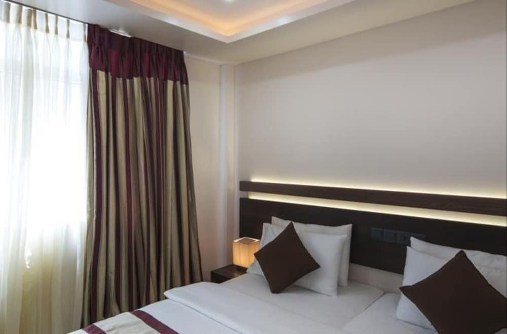 Whiteharp Beach Inn - View 5