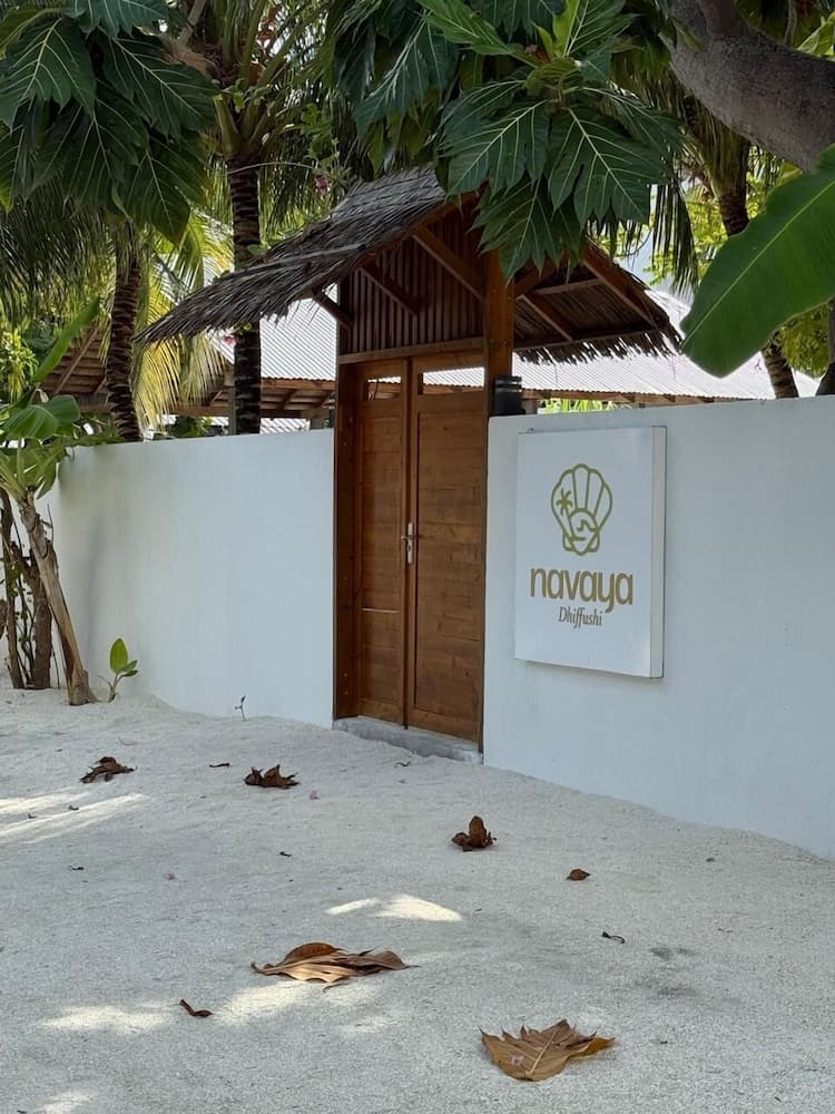 Navaya Dhiffushi - View 1