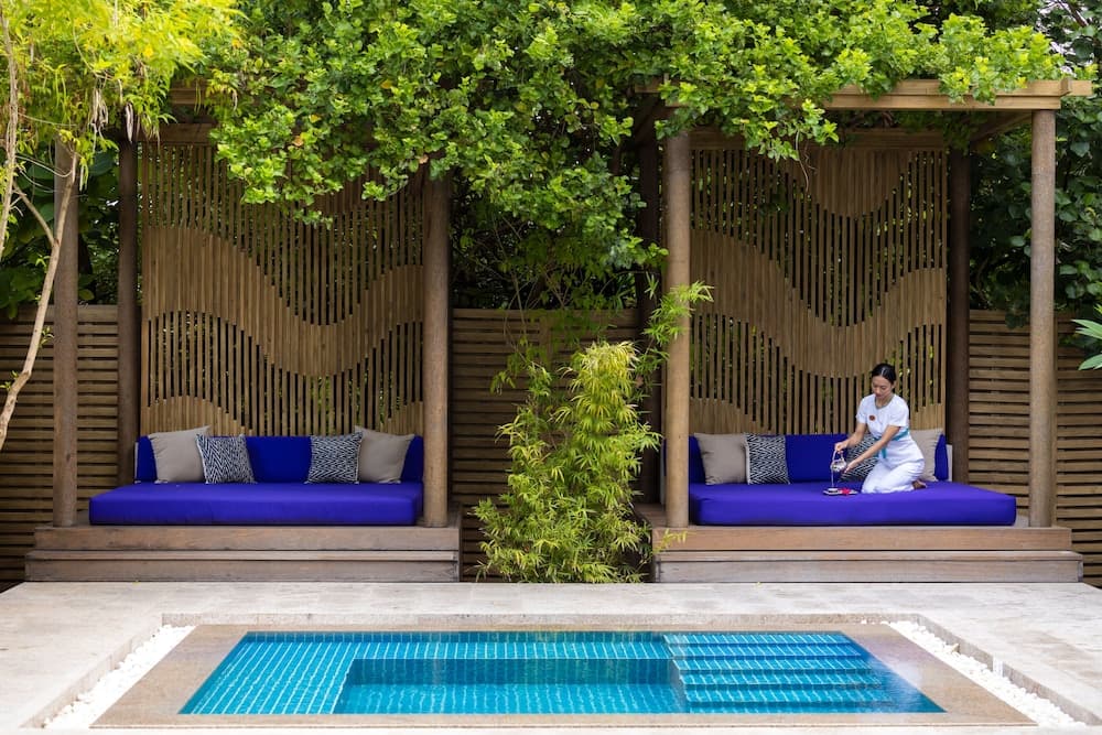 Emerald Faarufushi Resort & Spa - View 202