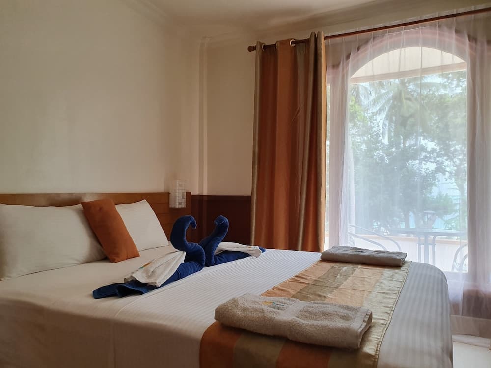 Ocean Beach Maldives - View 12