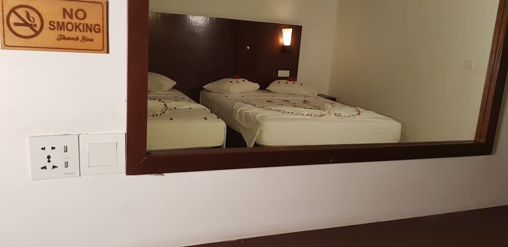 Lagoon View Maldives - View 57